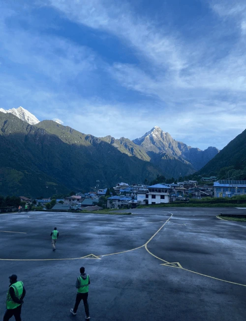 How to hire a trekking guide from Lukla?