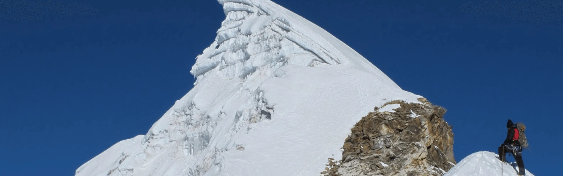 Lobuche East Peak Difficulty