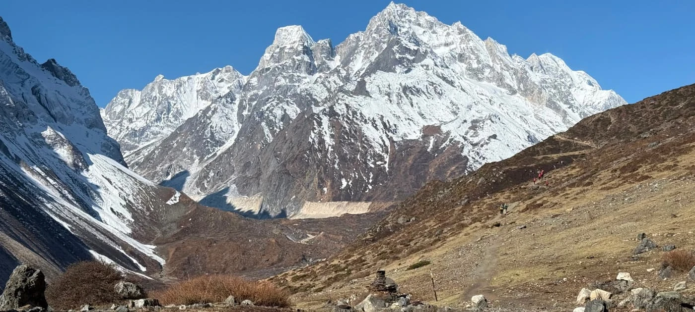 Solo Trek to Manaslu