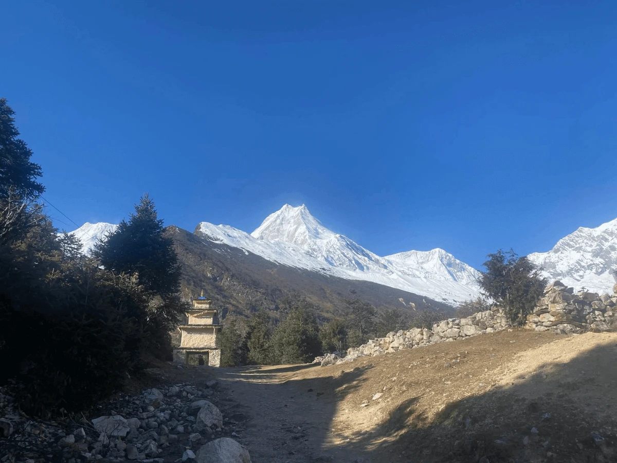 Short Manaslu Circuit Trek 10 Days