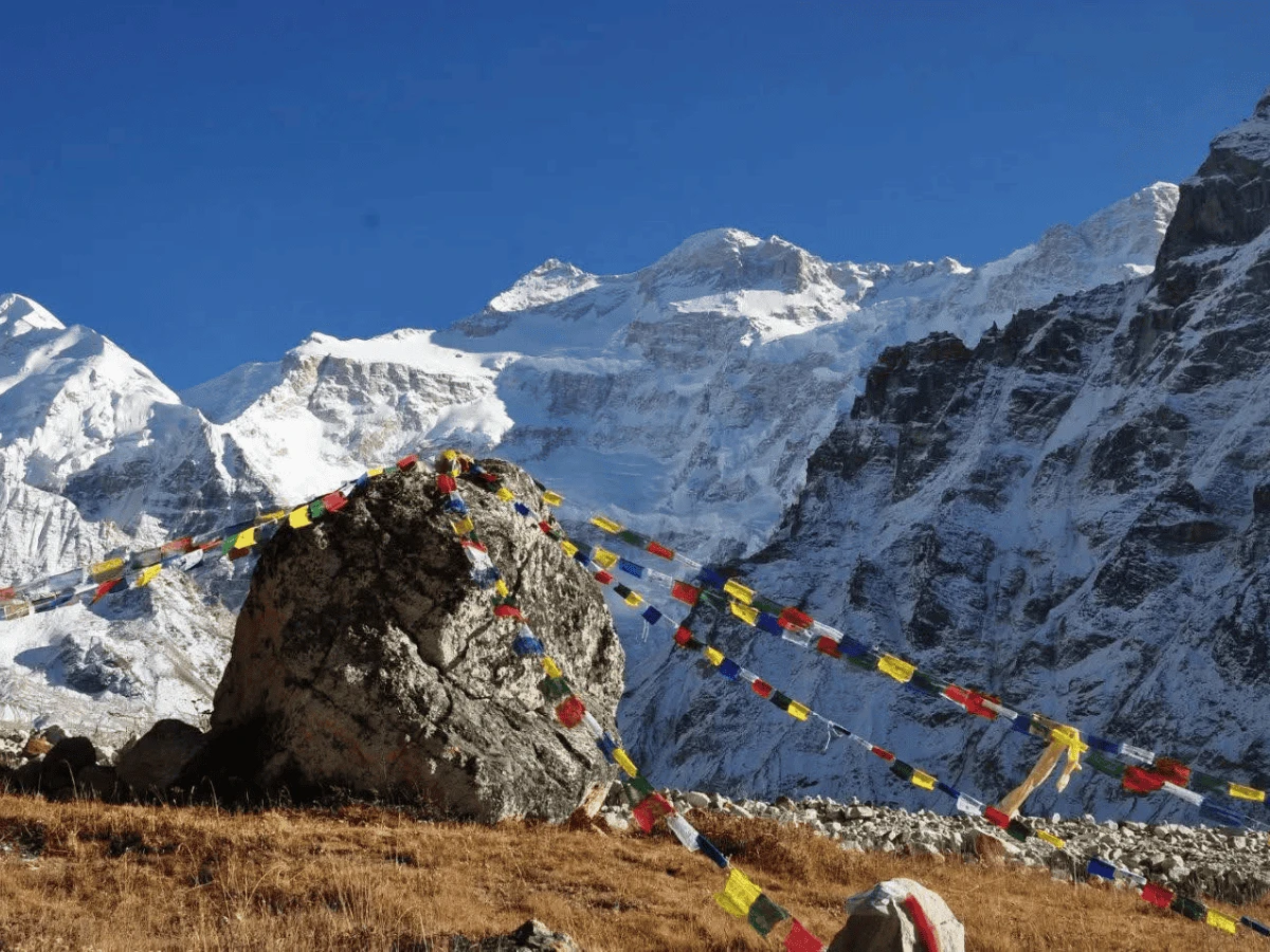Kanchenjunga Circuit Trekking
