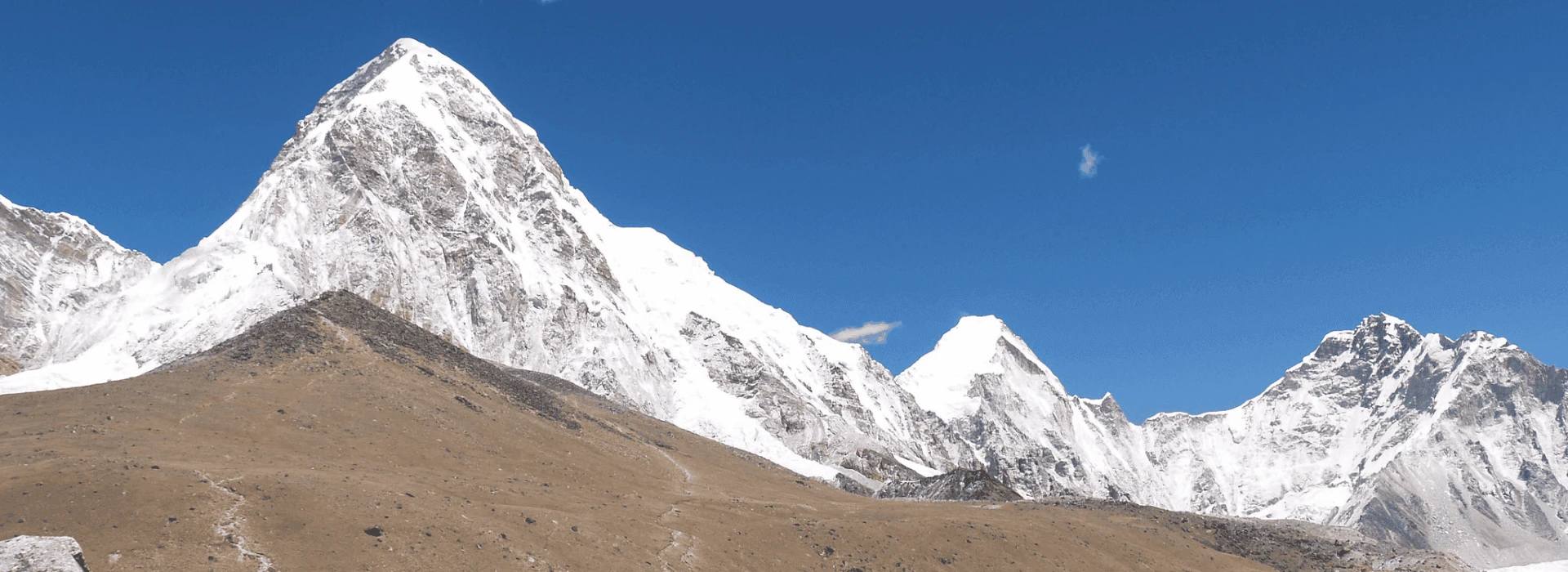 Everest Base Camp Trek Via Jiri 20 Days